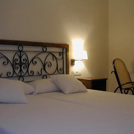 Rural Fanecaes Hotell 4*